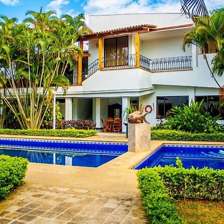 Hotel Boutique Villa Casuarinas Cali Kültér fotó