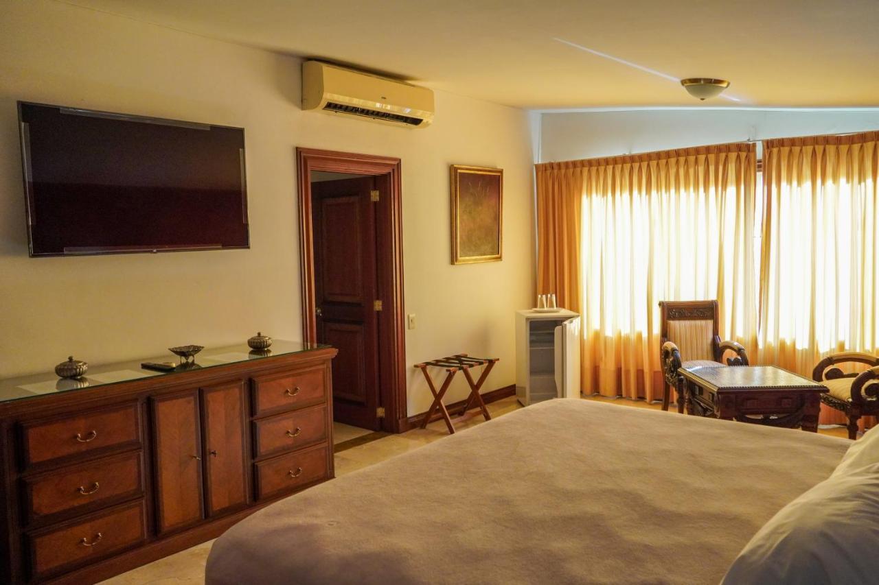 Hotel Boutique Villa Casuarinas Cali Kültér fotó