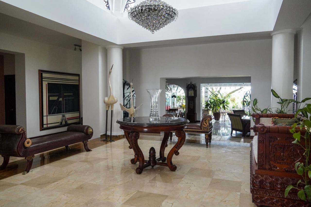 Hotel Boutique Villa Casuarinas Cali Kültér fotó
