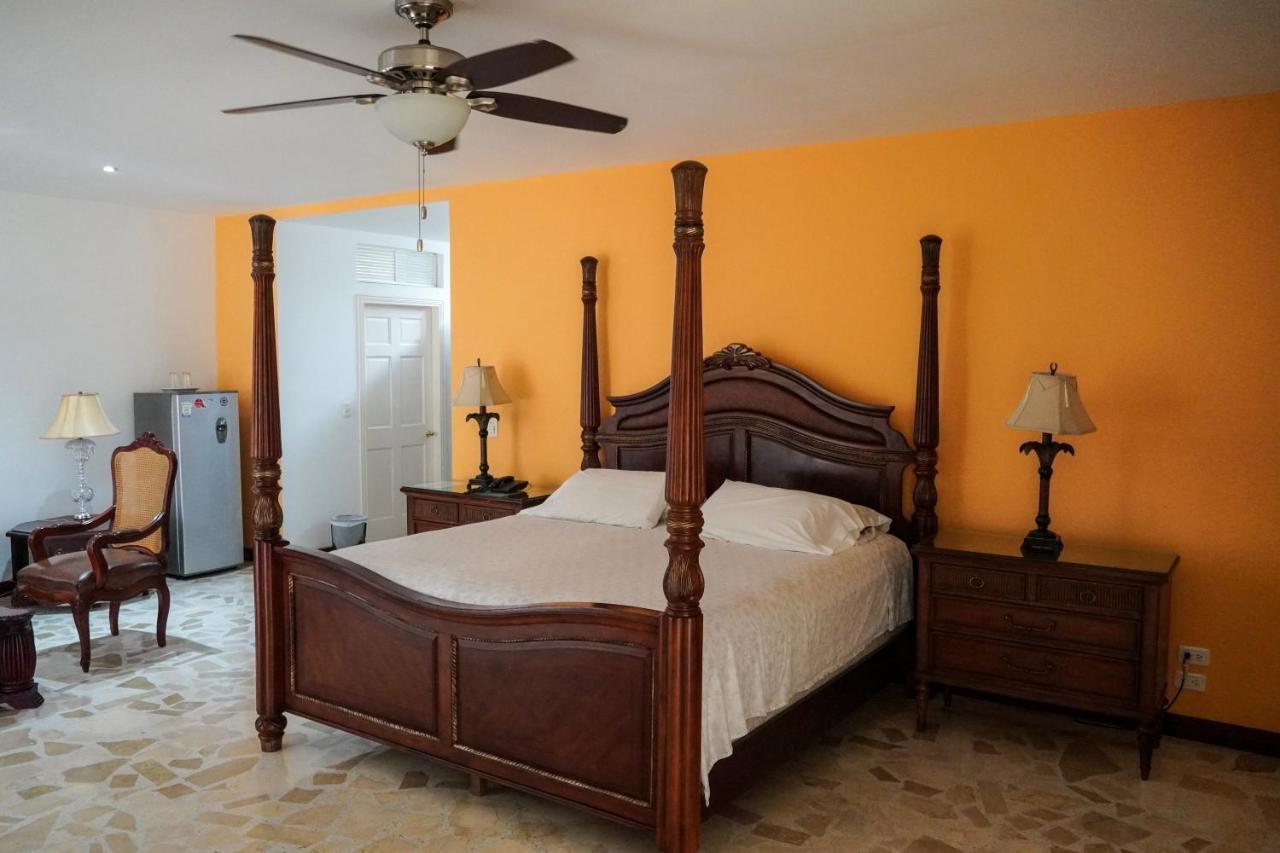 Hotel Boutique Villa Casuarinas Cali Kültér fotó