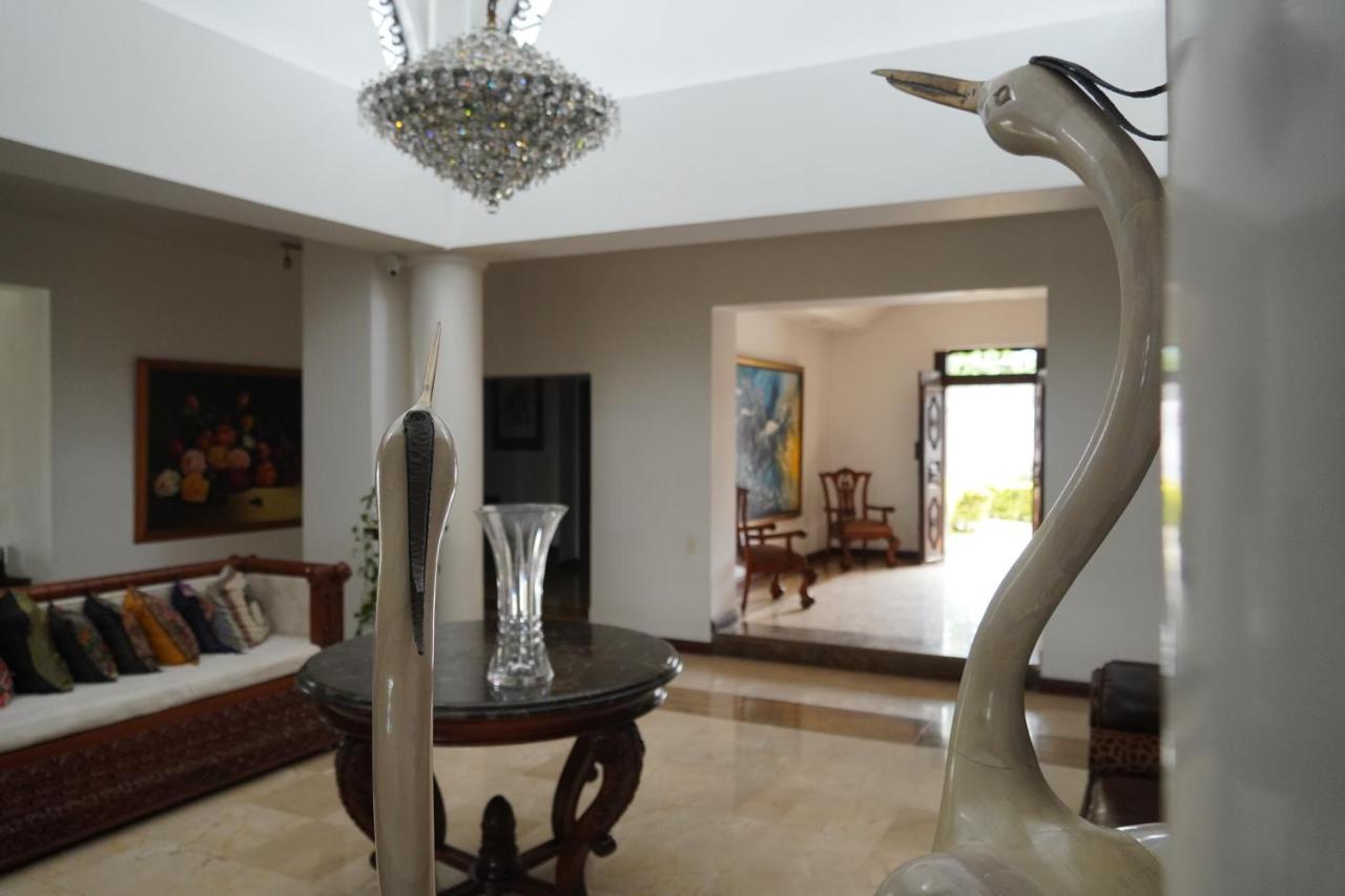 Hotel Boutique Villa Casuarinas Cali Kültér fotó