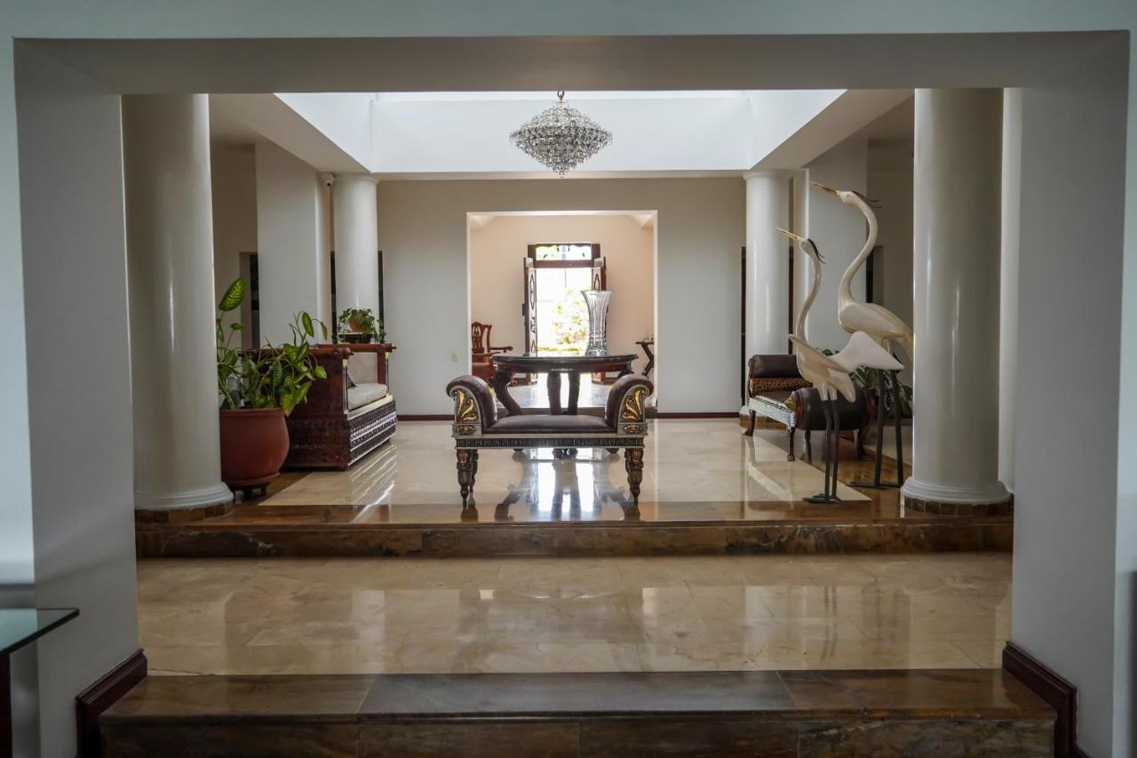 Hotel Boutique Villa Casuarinas Cali Kültér fotó